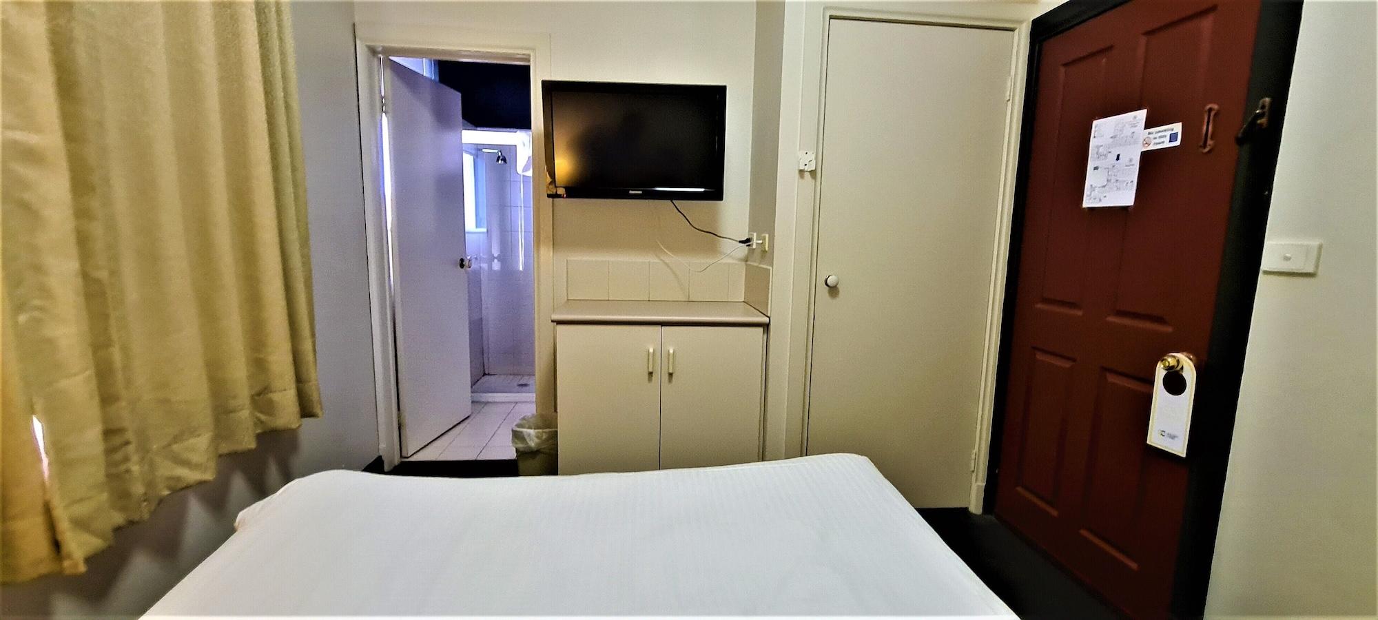 Brunswick Tower Hotel Мелбърн Екстериор снимка