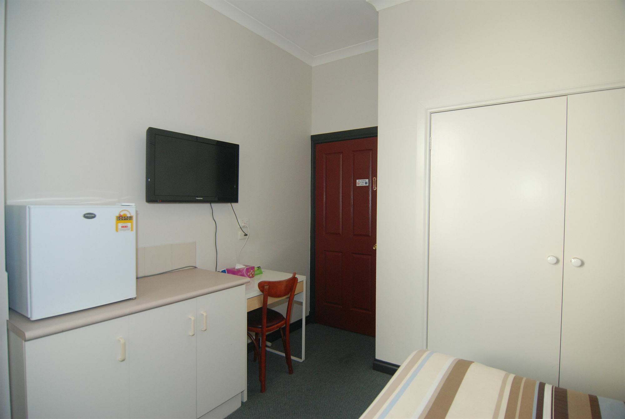 Brunswick Tower Hotel Мелбърн Екстериор снимка