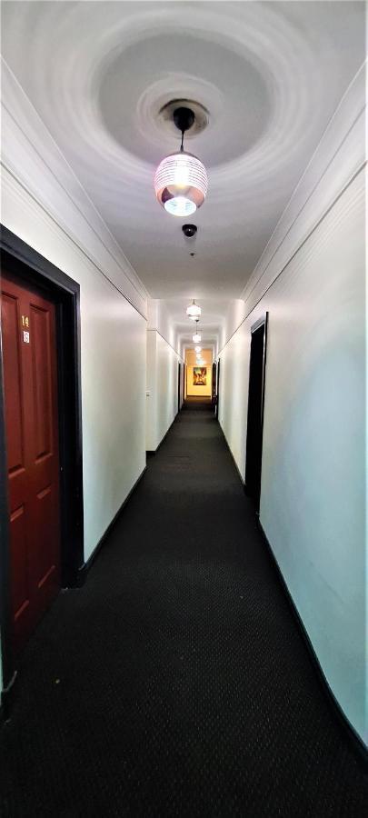 Brunswick Tower Hotel Мелбърн Екстериор снимка