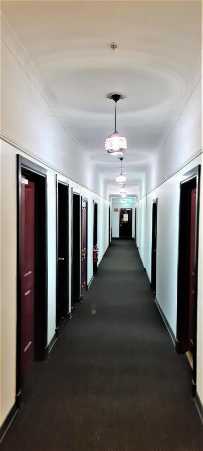 Brunswick Tower Hotel Мелбърн Екстериор снимка